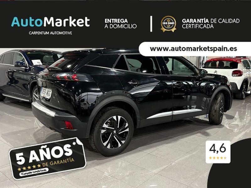 Usado Peugeot 2008 Allure 131 CV (96 kW) 2023 Gris SUV