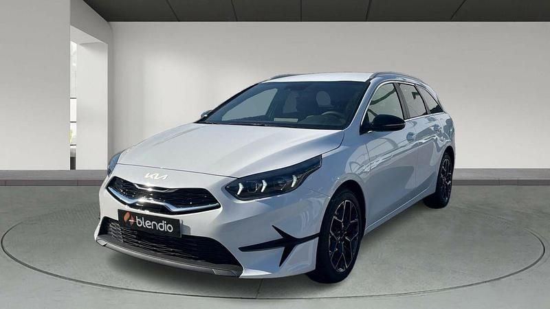 Nuevo Kia Ceed Style 120 CV (88 kW) 2025 Blanco Utilitario