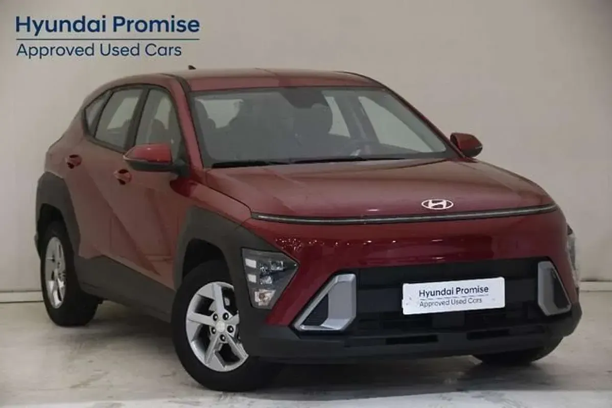 Usado Hyundai Kona 129 HP (94 kW) 2025 Vermelho SUV