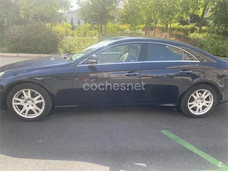 Usado Mercedes CLS350 292 CV (214 kW) 2006 Azul Coupe