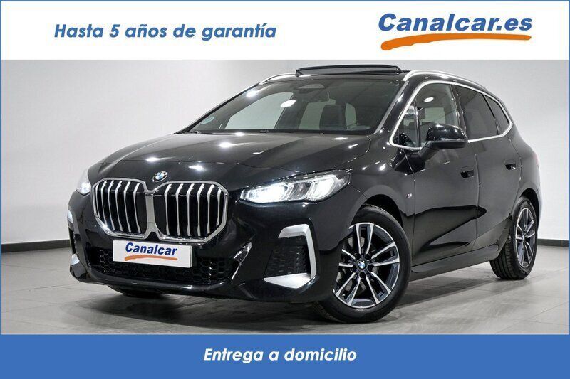 Negro Usado 2024 BMW 218 Active Tourer Sport Line Monovolumen | 30.915 € (Super precio) - Imagen 1/4