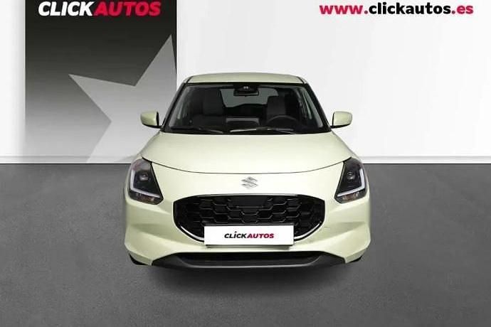 Usado Suzuki Swift 83 CV (61 kW) 2025 Utilitario