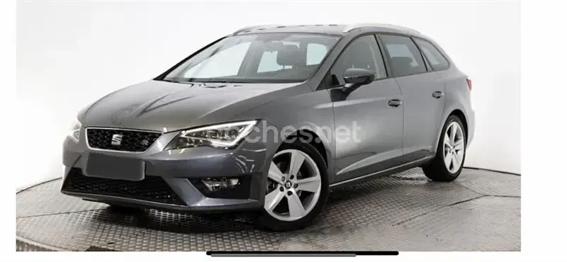 Usado Seat Leon ST FR 150 CV (110 kW) 2014 Gris / plata Familiar