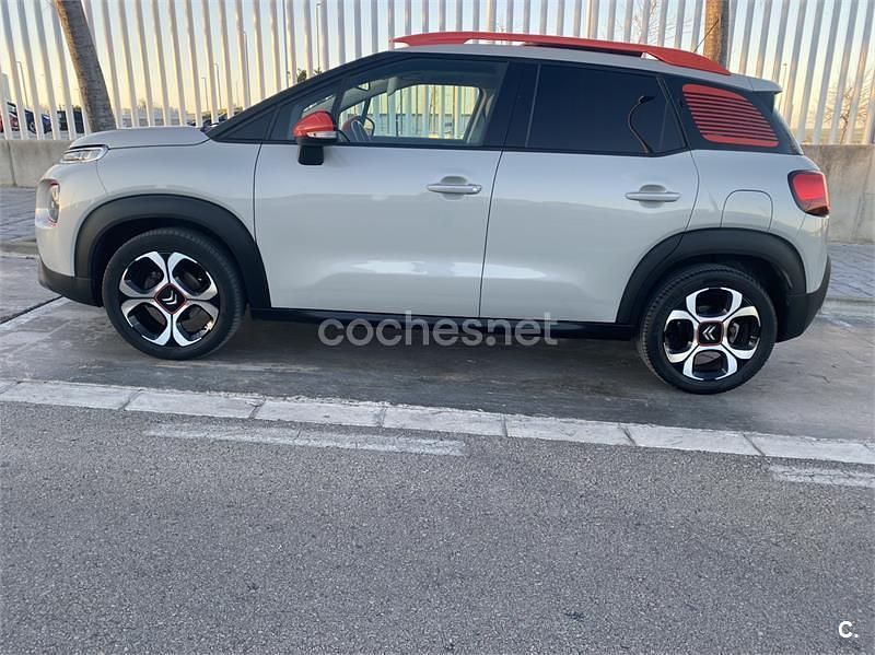 Usado Citroën C3 Aircross Live 99 CV (72 kW) 2019 Beige SUV