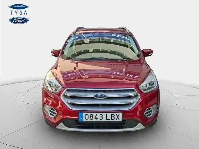 Usado Ford Kuga Trend+ 150 CV (110 kW) 2019 Todoterreno SUV