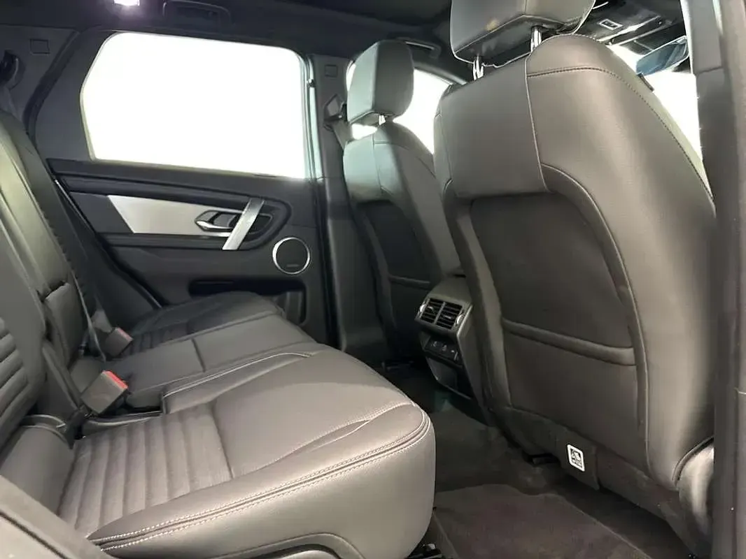 Usado Land Rover Discovery Sport SE Dynamic 269 CV (197 kW) 2025 Blanco SUV
