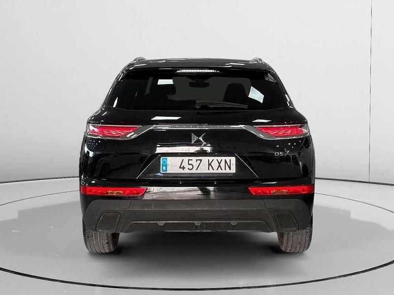 Usado DS Automobiles DS7 Crossback Be Chic 132 CV (97 kW) 2019 Negro SUV