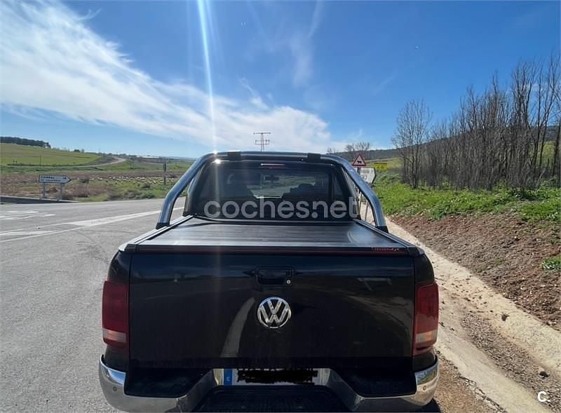 Usado VW Amarok Aventura 224 CV (164 kW) 2018 Negro Pickup/Camioneta