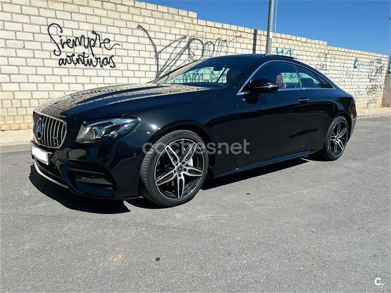 Usado Mercedes E220 194 CV (142 kW) 2018 Negro Coupe