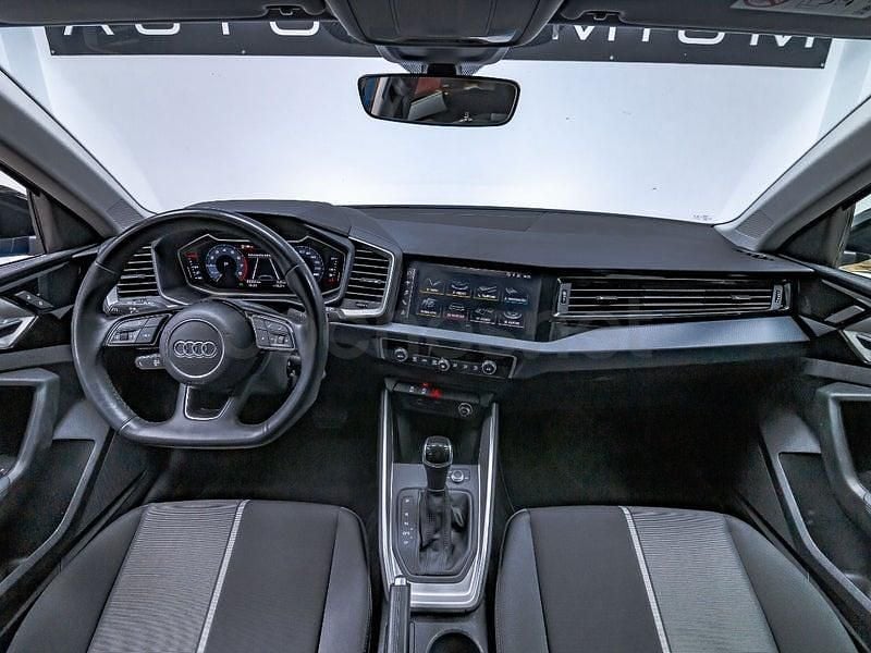 Usado Audi A1 Comfort 116 CV (85 kW) 2020 Azul SUV