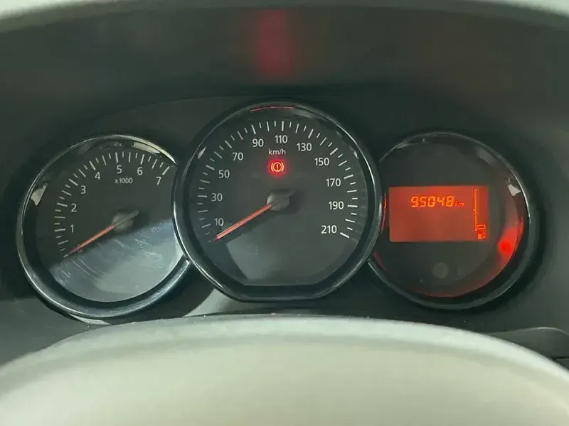 Usado Dacia Dokker Ambiance 100 CV (73 kW) 2018 Blanco Monovolumen