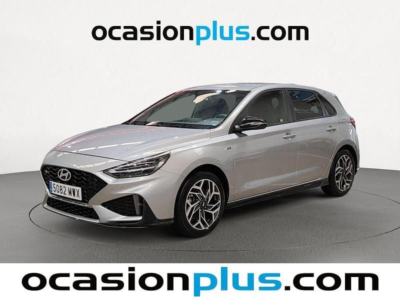 Gris plata Usado 2024 Hyundai i30 N Line Utilitario | 18.355 € (Precio justo) - Imagen 1/4