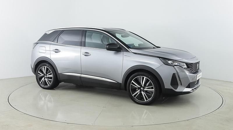 Usado Peugeot 3008 GT 300 CV (220 kW) 2022 Gris artense / negro SUV