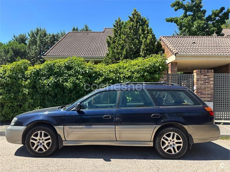 Azul Usado 2003 Subaru Outback Familiar | 3850 € - Imagen 1/4
