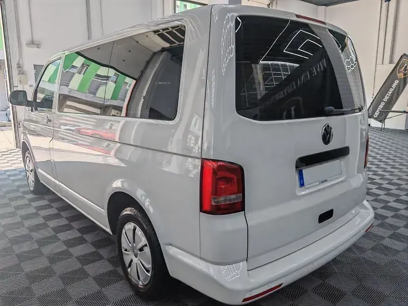Usado VW Multivan 140 CV (102 kW) 2015 Blanco Monovolumen