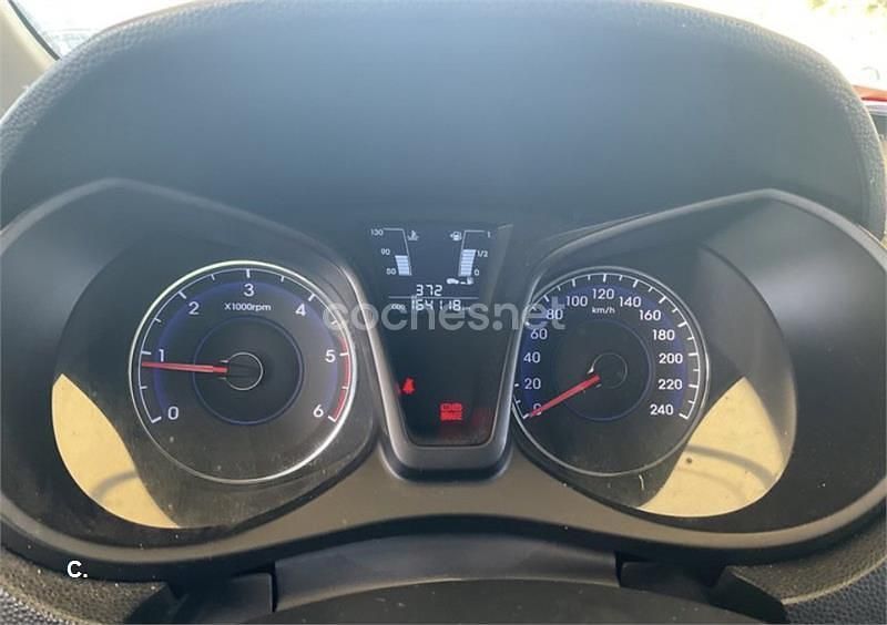 Usado Hyundai ix20 Classic 90 CV (66 kW) 2012 Blanco Utilitario