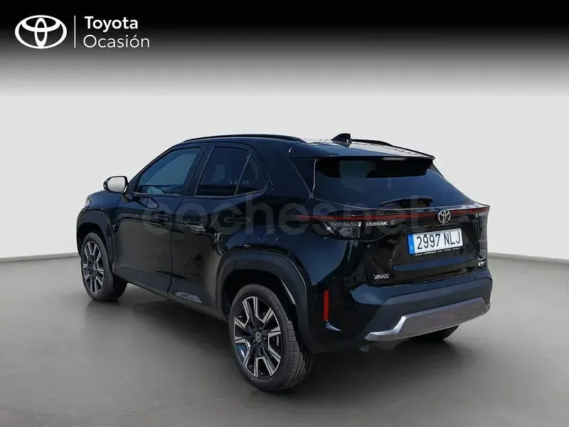 Usado Toyota Yaris Cross Style 130 CV (95 kW) 2026 Negro SUV