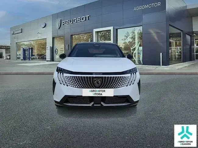 Usado Peugeot e-3008 GT 157 kW (214 CV) 2024 Blanco SUV