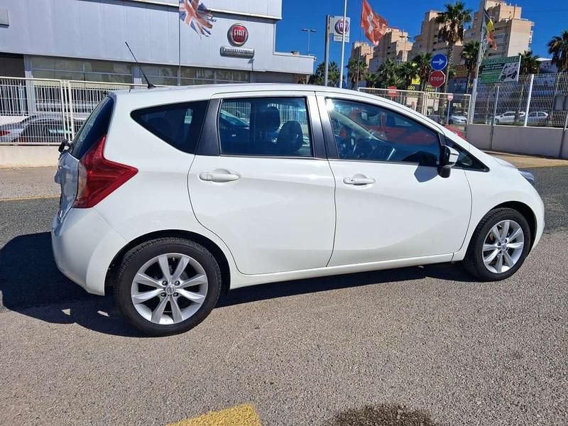 Usado Nissan Note Tekna 90 CV (66 kW) 2015 Blanco Monovolumen