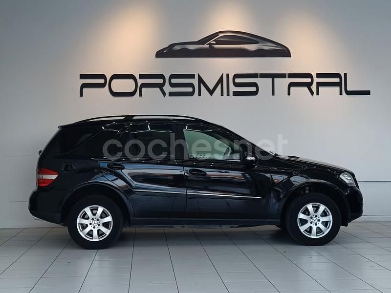 Usado Mercedes ML320 224 CV (164 kW) 2006 Negro SUV
