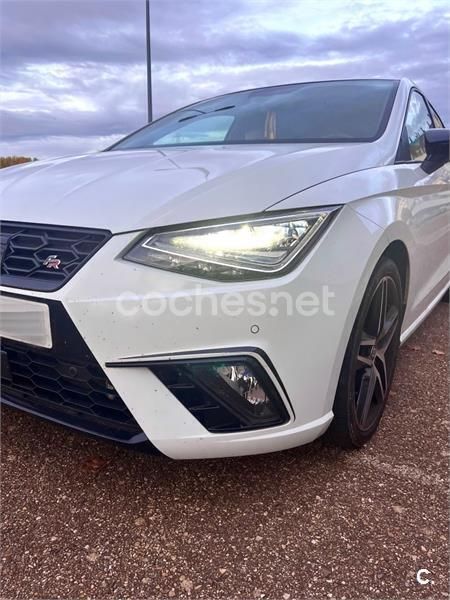 Usado Seat Ibiza FR 115 CV (84 kW) 2019 Blanco Berlina
