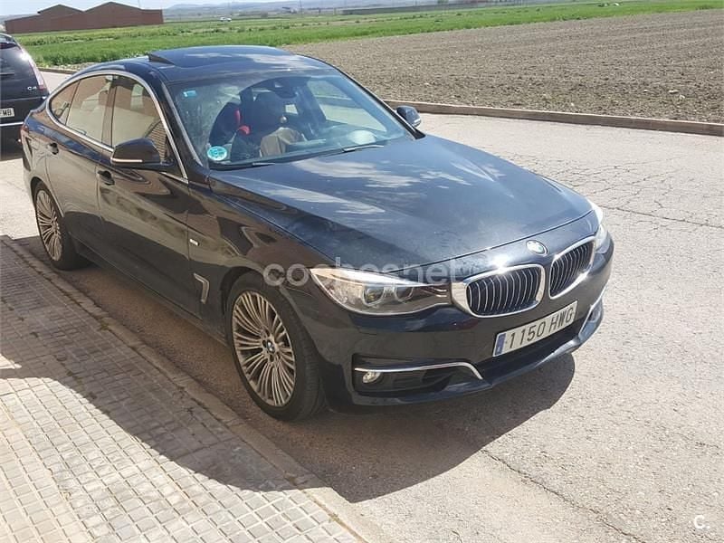 Usado BMW 325 Luxury Line 218 CV (160 kW) 2014 Negro Familiar