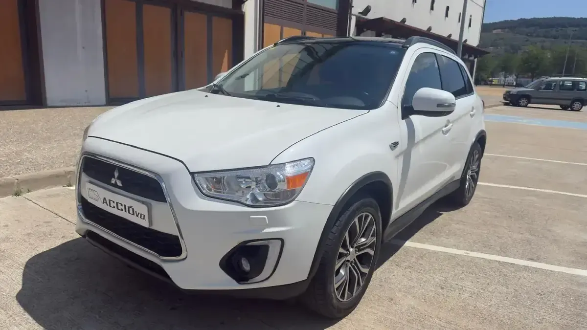 Usado Mitsubishi ASX 150 CV (110 kW) 2015 Blanco SUV