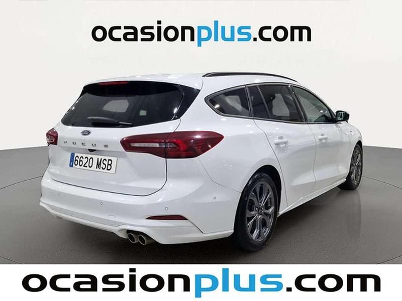 Usado Ford Focus ST-Line 155 CV (114 kW) 2024 Blanco Familiar