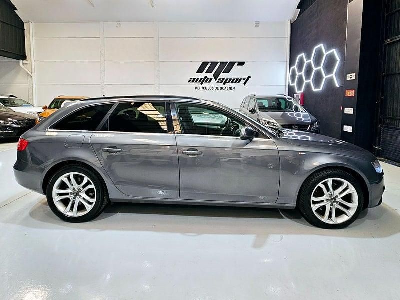 Usado Audi A4 Premium 245 HP (180 kW) 2015 Cinzento Carrinha