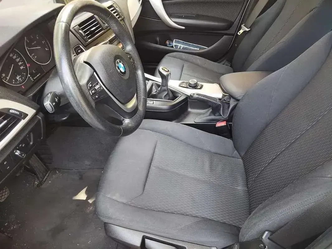Usado BMW 116 116 CV (85 kW) 2014 Gris Utilitario