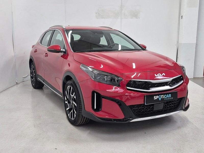 Usado Kia XCeed 141 CV (103 kW) 2024 Rojo SUV