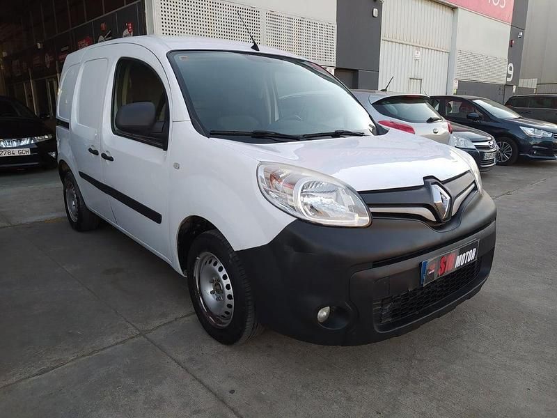 Usado Renault Kangoo 95 CV (69 kW) 2021 Blanco Monovolumen