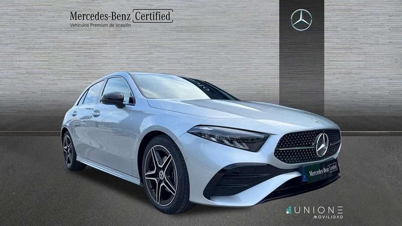 Usado Mercedes A200 150 CV (110 kW) 2025 Berlina