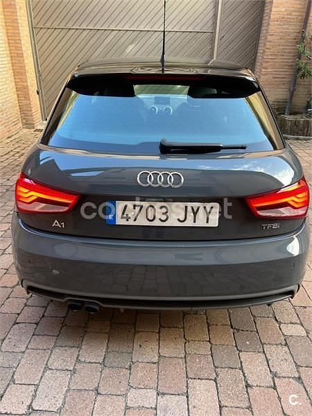 Usado Audi A1 Sportback 150 CV (110 kW) 2017 Gris / plata Utilitario