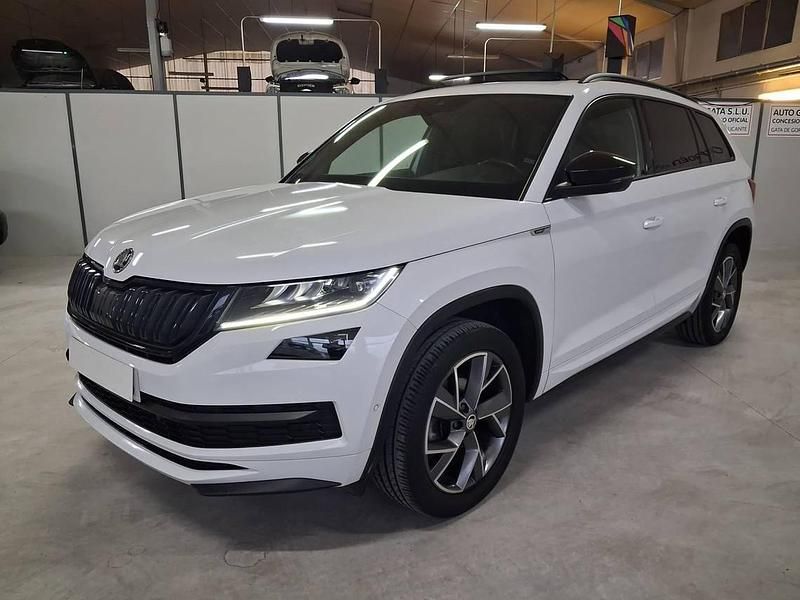 Blanco Usado 2020 Skoda Kodiaq SportLine SUV | 24.500 € (Precio justo) - Imagen 1/4