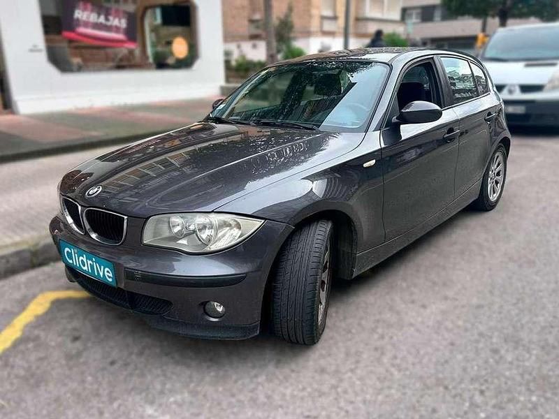 Usado BMW 116 122 CV (89 kW) 2004 Gris / plata Utilitario