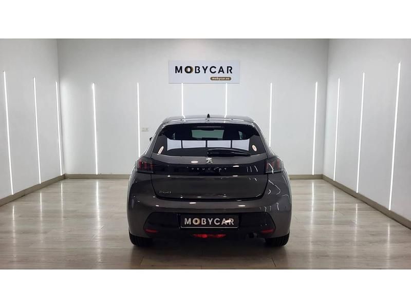 Usado Peugeot 208 Allure 100 CV (73 kW) 2023 Gris Utilitario