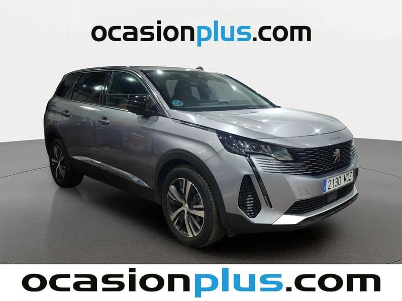 Usado Peugeot 5008 Allure 131 CV (96 kW) 2022 Gris SUV