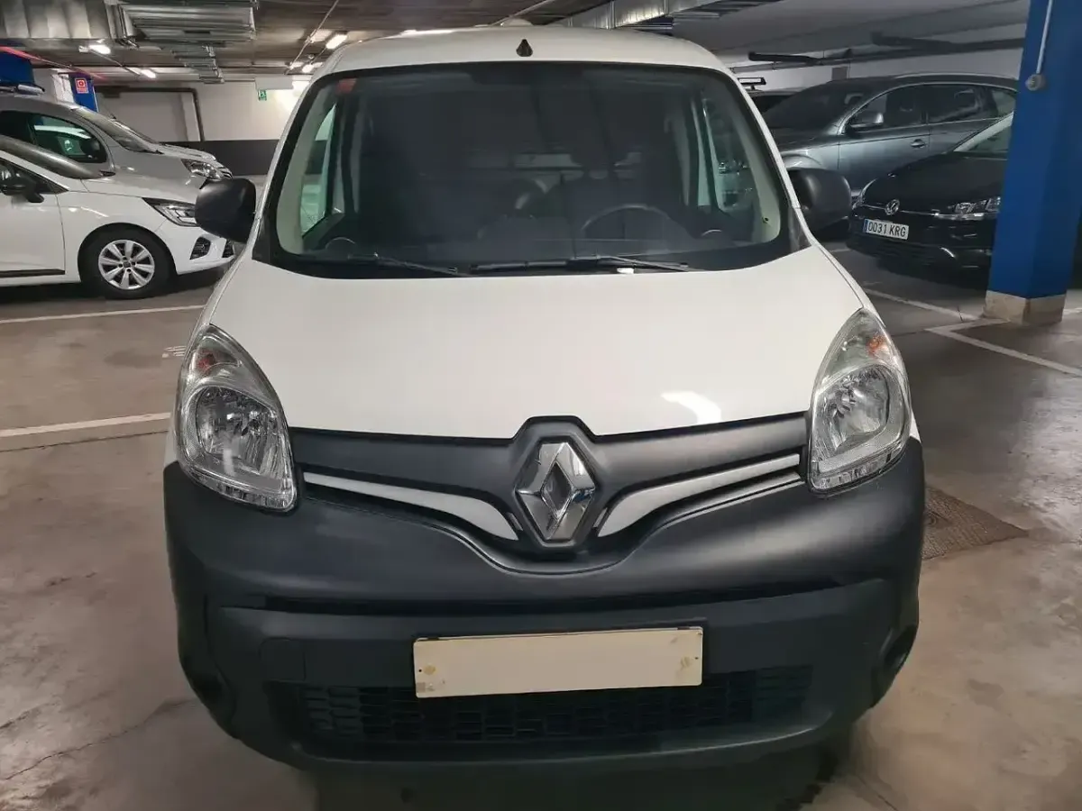 Usado Renault Kangoo 80 CV (58 kW) 2020 Blanco Utilitario