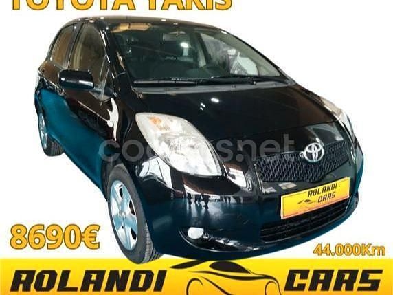 Negro Usado 2008 Toyota Yaris Berlina | 8690 € (Un poco caro) - Imagen 1/4