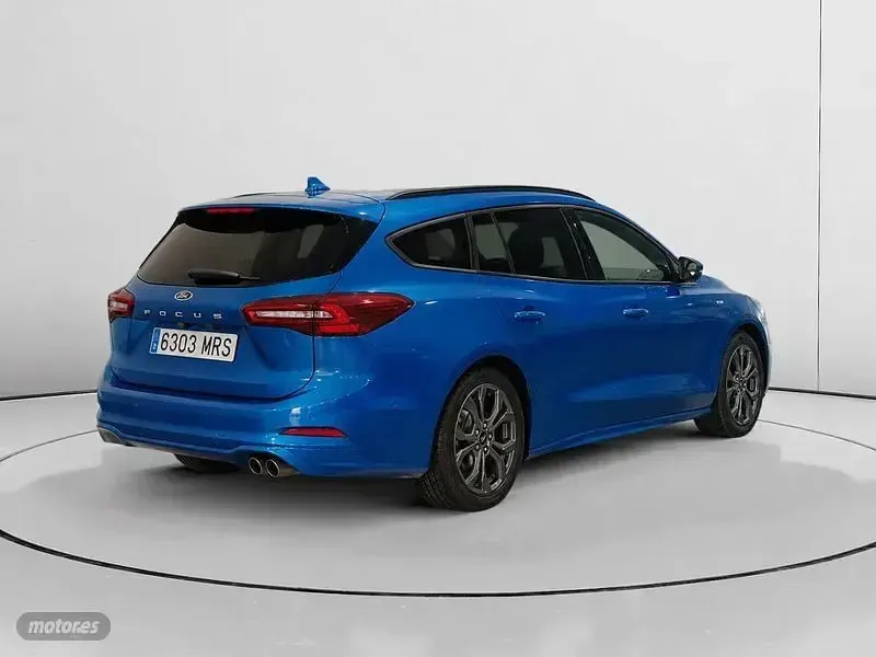 Usado Ford Focus ST-Line 125 CV (91 kW) 2024 Azul Familiar
