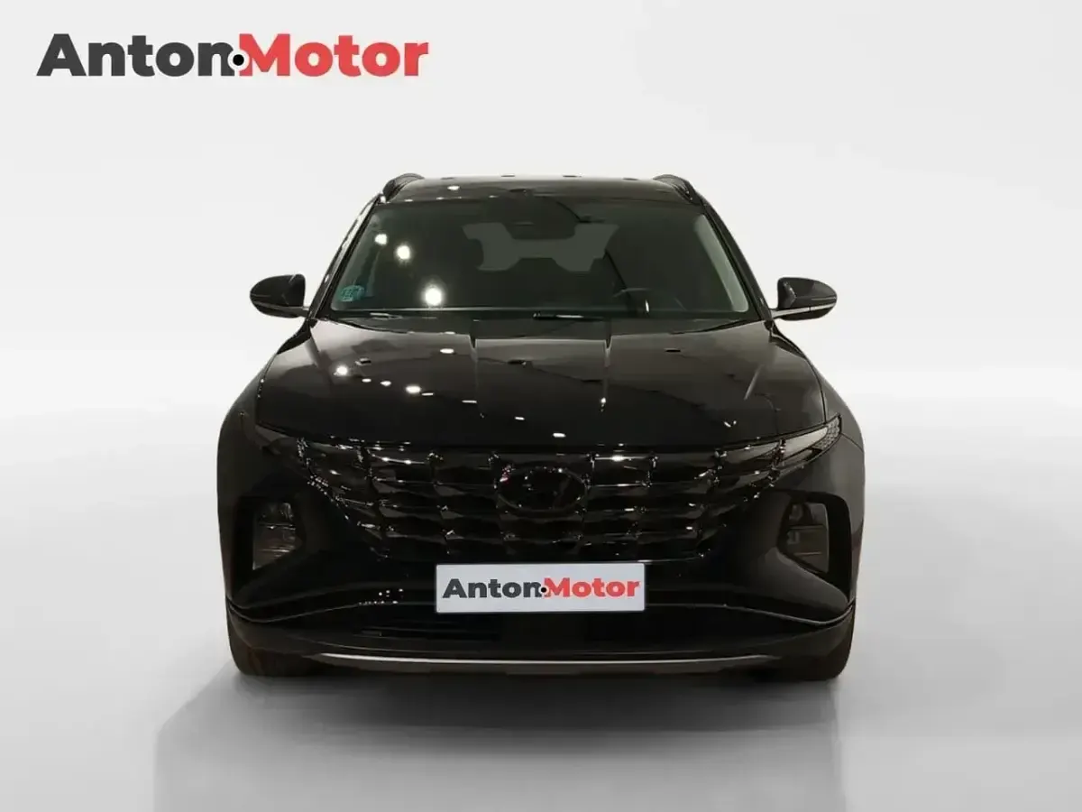 Käytetty Hyundai Tucson 136 HP (100 kW) 2021 Musta Katumaasturi