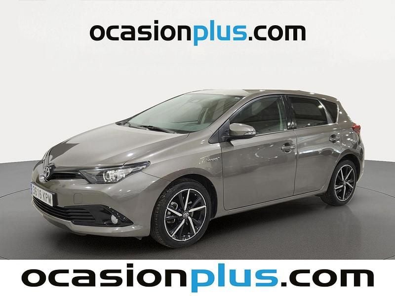 Używany Toyota Auris Hybrid Edition 136 KM (100 kW) 2018 Hatchback