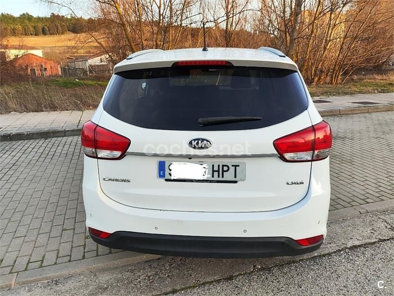Usado Kia Carens 136 CV (100 kW) 2013 Blanco Monovolumen