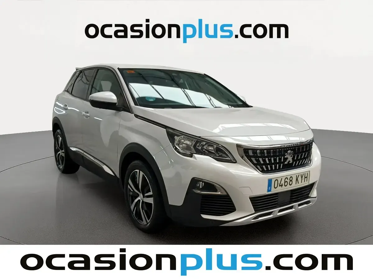 Usado Peugeot 3008 Allure 131 CV (96 kW) 2019 Blanco SUV