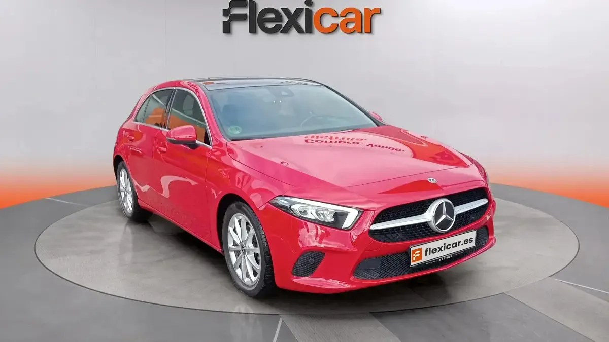 Usado Mercedes A200 150 CV (110 kW) 2019 Rojo Berlina