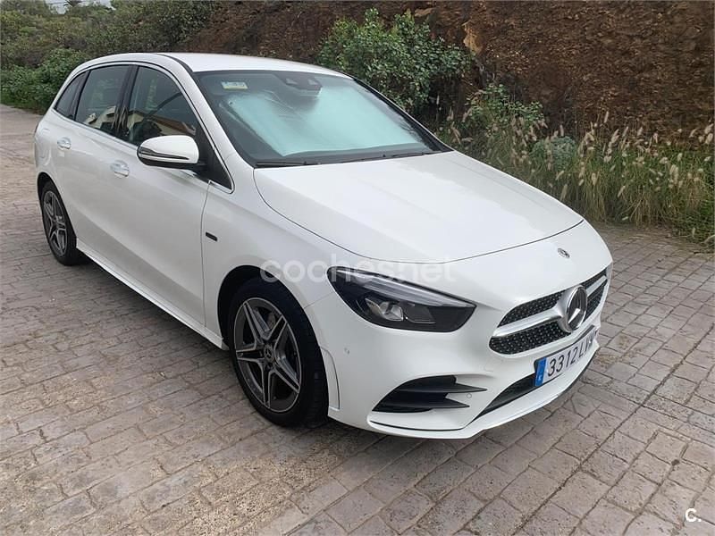 Usado Mercedes B250e 218 CV (160 kW) 2022 Blanco Monovolumen