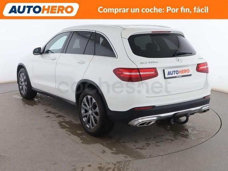 Usado Mercedes GLC220 AMG line 170 CV (125 kW) 2016 Blanco SUV