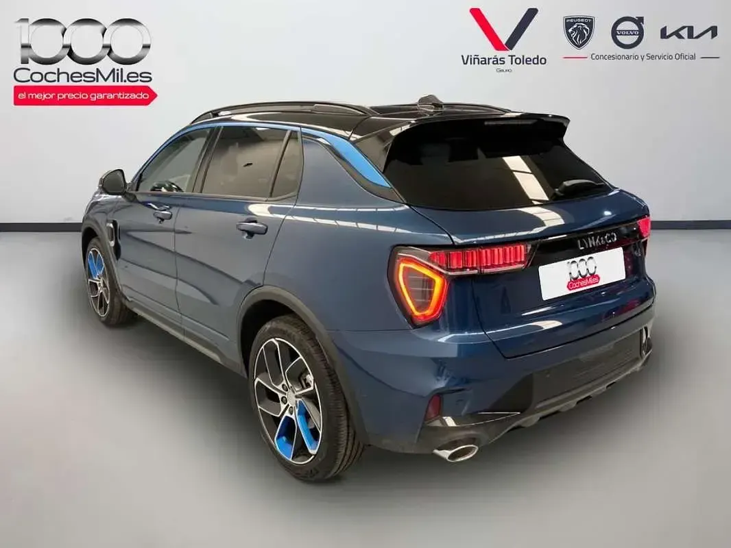 Usado Lynk & Co 01 261 CV (191 kW) 2022 Azul SUV