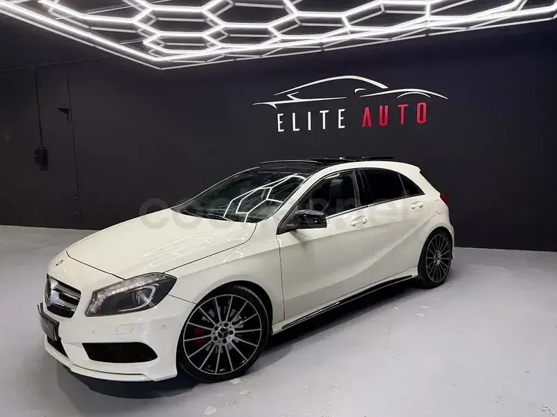Occasion Mercedes A200 AMG line 136 PK (100 kW) 2014 Wit Sedan